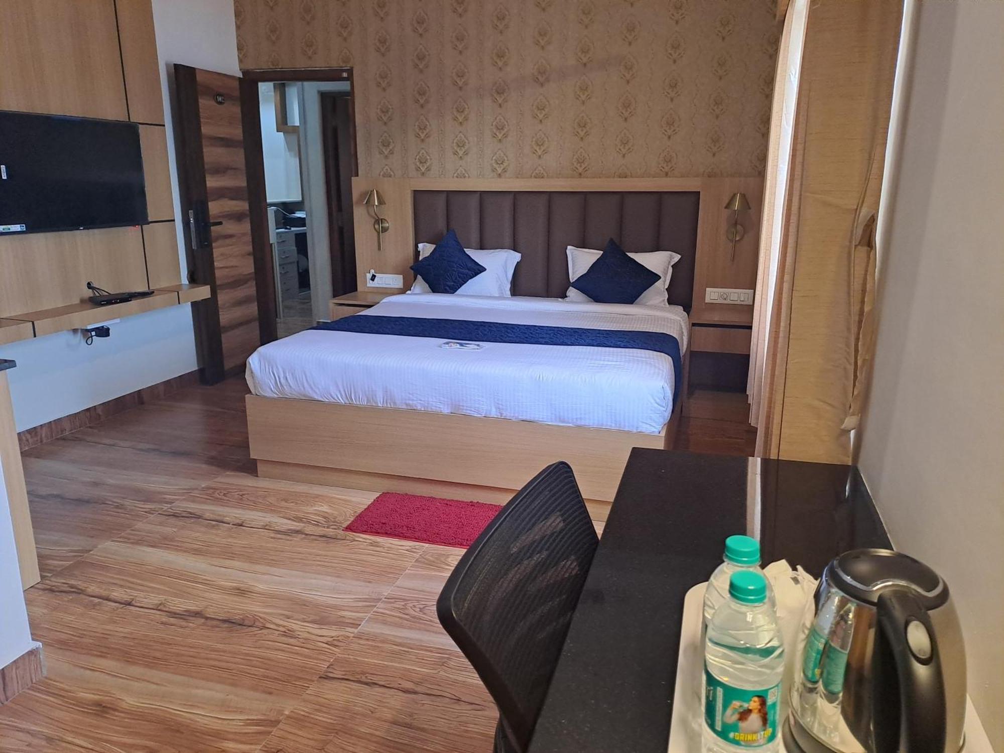 Sky Inn Майсур Экстерьер фото