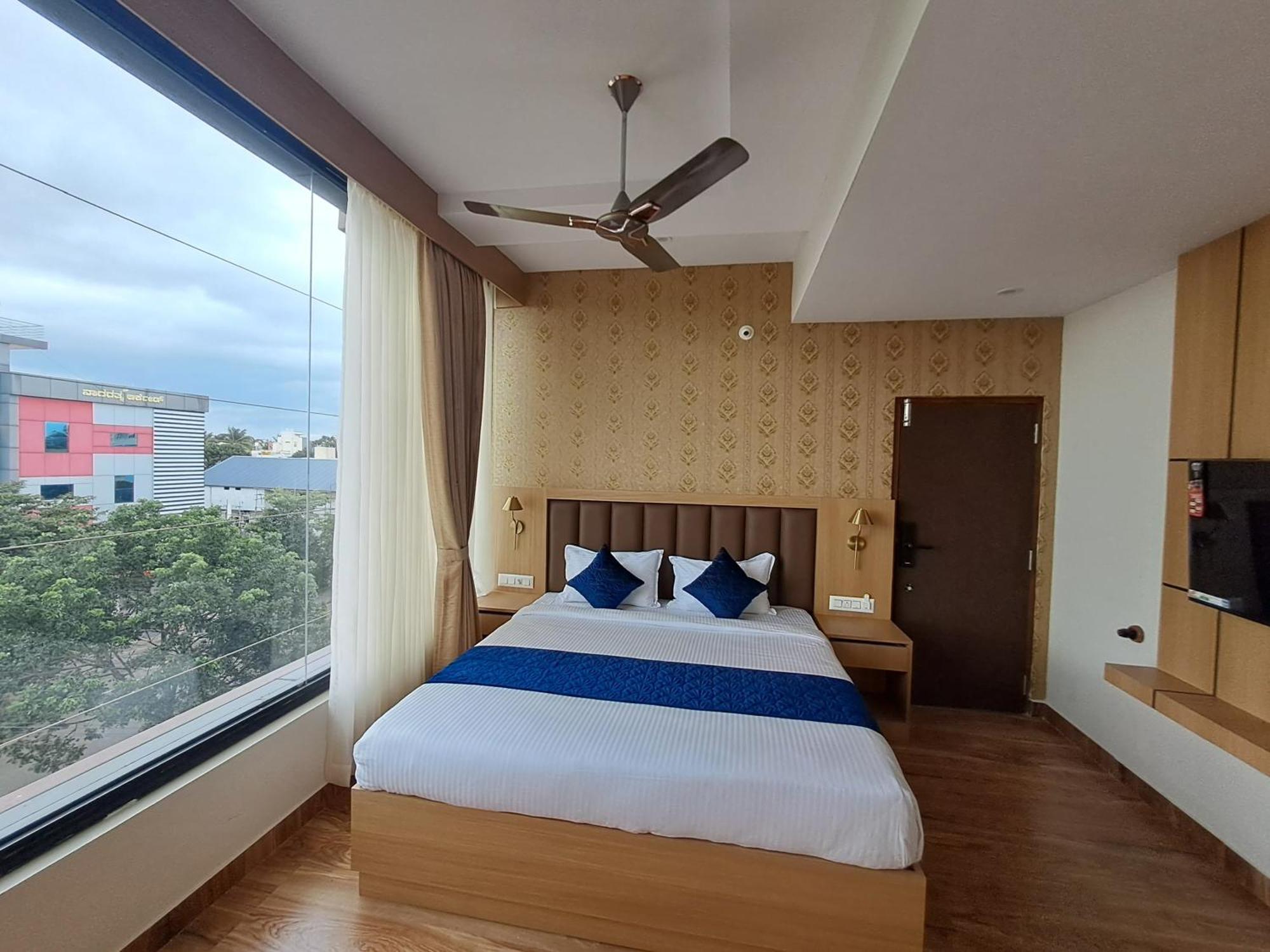Sky Inn Майсур Экстерьер фото